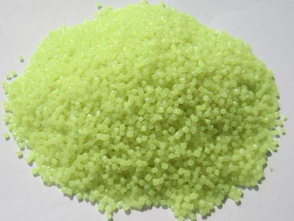 國內(nèi)增白母粒廠家，選擇增白劑是進(jìn)口好還是國產(chǎn)好？