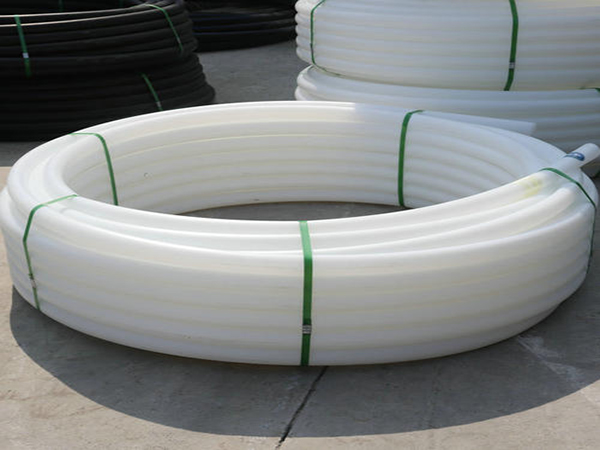 PE塑料管應該怎樣增白？